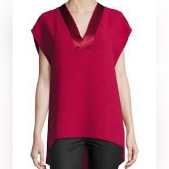 VINCE Elegant Red V-Neck Women's Top size XS - Picture 1 of 5